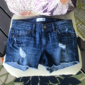 LOFT Shorts Distressed Denim Size 0/25